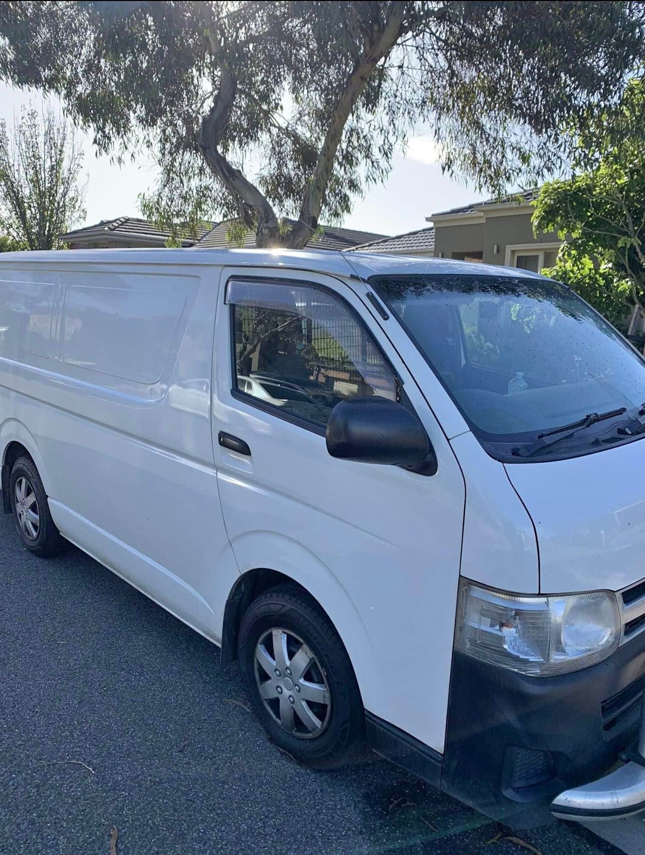 Delivery Van 3.5 Tons